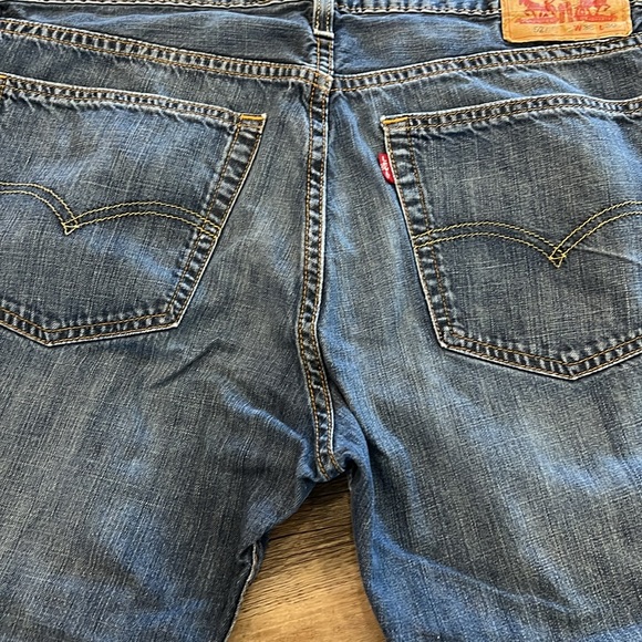 Levi Strauss & Co 527 low Boot Cut Men’s Jeans 36x30 excellent condition - Picture 3 of 10